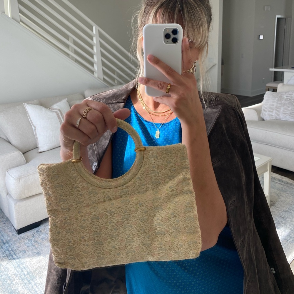 *SOLD* Vintage gold handbag